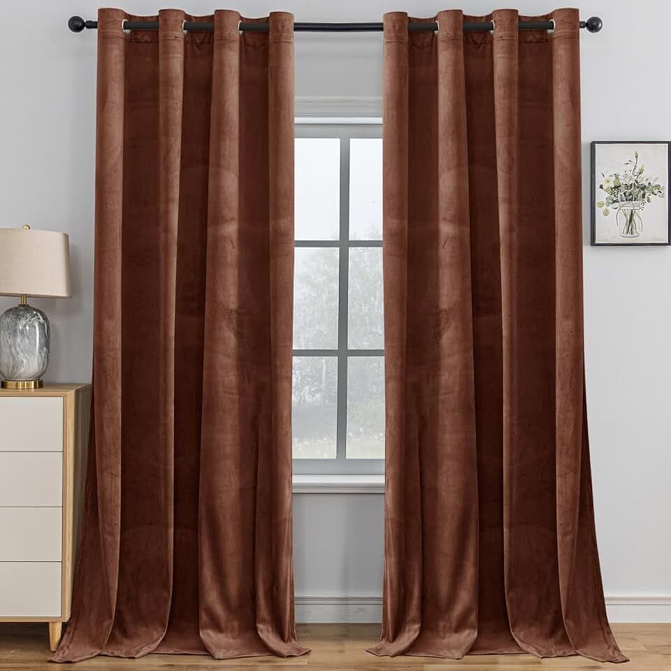 YSTELLAA Gardinen Samt 2er Set, 140×240 cm, Verdunklungsvorhänge Mit Ösen, Vorhang Blickdicht Wohnzimmer Modern, Thermovorhang Schlafzimmer, Schallschutz Vorhang, Blackout Curtain, Braun