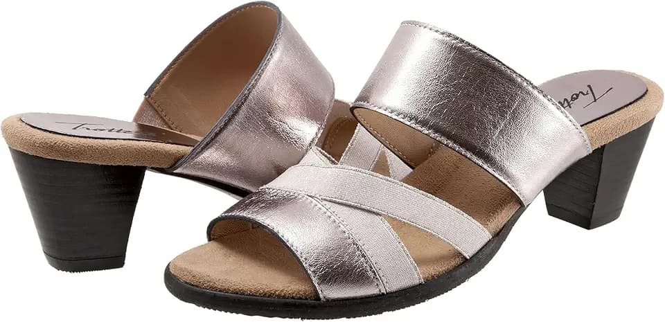 Trotters Maxine Pewter Metallic 8 M (B)