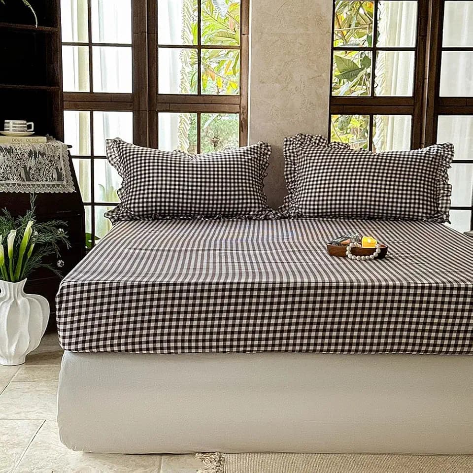 Mocha Gingham Fitted Sheet Full, Pre-Washed Plaid Bottom Sheet with 16" Deep Pocket, 1 Piece Grid Checked Mattress Cover(Mocha Gingham, Full)