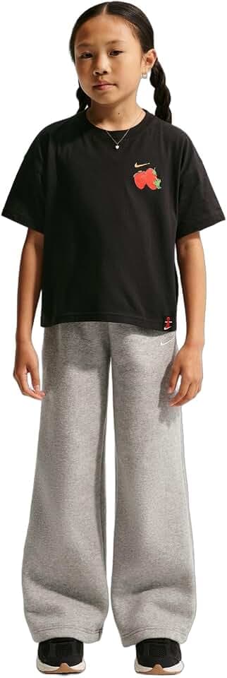 Nike Girls' Sportswear Boxy Bear T-Shirt