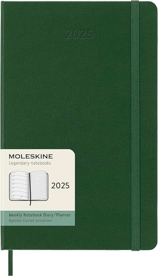 Moleskine Weekly Planner, WochenPlaner mit Platz für Notizen für 12 Monate 2025, Fester Einband und Elastischer Verschluss, Farbe MyrtenGrün, GroßesFormat 13x21 cm