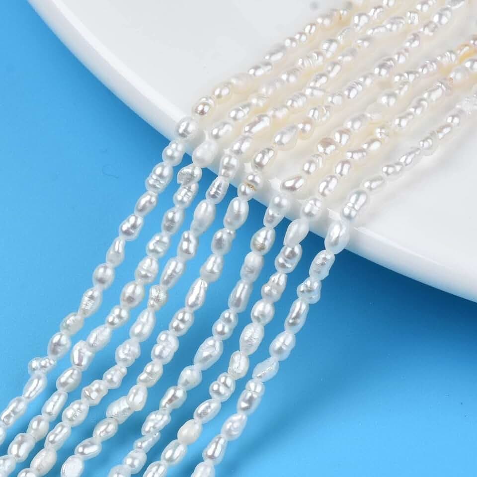 Fashewelry natürliche Süßwasser-Zuchtperlen, Reisperlen, Abstandsperlen, für Schmuckherstellung, 2,5-4,5 mm, 80 Stück, Muschelfarbe