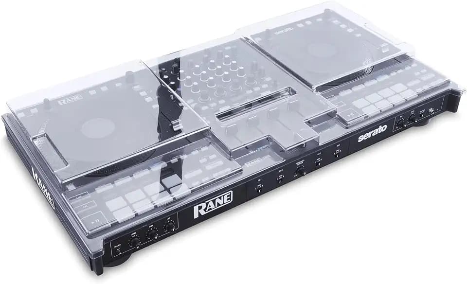 Decksaver Schutzhülle für Rane Four – Super-robuster Polycarbonat-Schutzdeckel in rauchklarer Farbe, hergestellt in Großbritannien – die Wahl der DJs für unschlagbaren Schutz