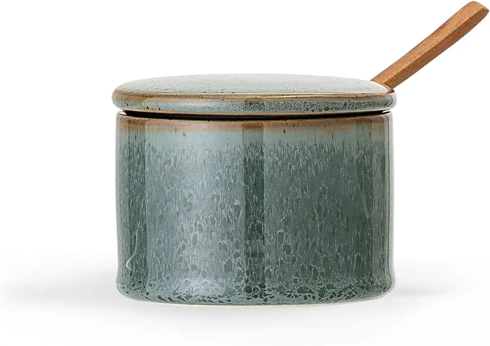 Bloomingville Gefäß mit Deckel und Akazienlöffel Pixie, Farbe Grün/Braun, 200 ml, Spülmaschinengeeignet – Ideal zur Aufbewahrung von Zucker, Gewürzen & kleinen Küchenzutaten