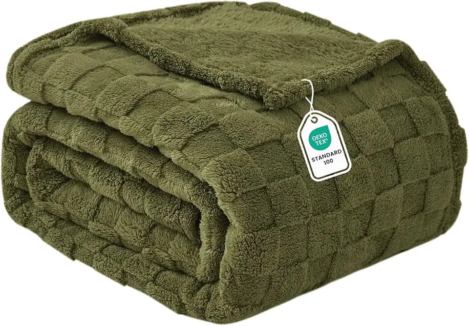 Good Nite Kuscheldecke Flauschig 230 x 200 cm Decke Tagesdecke Wohndecke Weiche Fleecedecke Flanell Sofadecke Warme Fleecedecke Sommerdecke für Sofas Büros und Betten (Olivgrün)