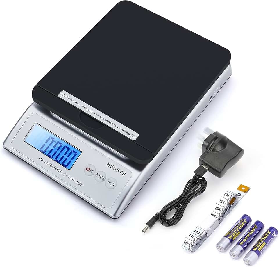 MUNBYN Paketwaage Versand Digitale Postwaage Paketversandwaage 30 kg elektronische Postwaage mit Halte- und Reißfunktion inkl. Maßband AC-Adapter und 1,5 Vx3AAA