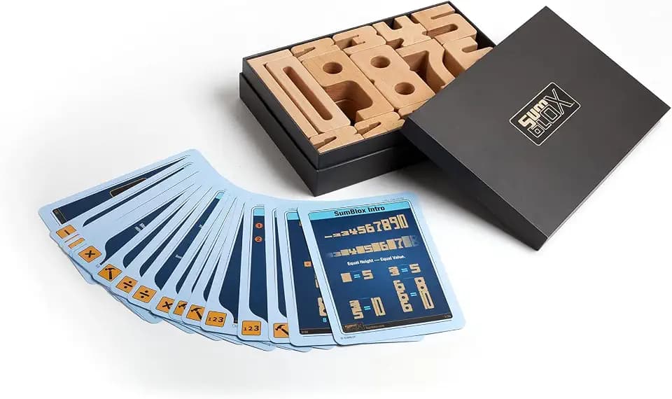 SumBlox Einsteiger Set - 38 Groß Holz Bausteine aus massiver Buche - Premium Zahlenbausteine Montessori Spielzeug - Mit 36 Aktivitätskarten in Deutsch zur Förderung des spielerischen Lernens