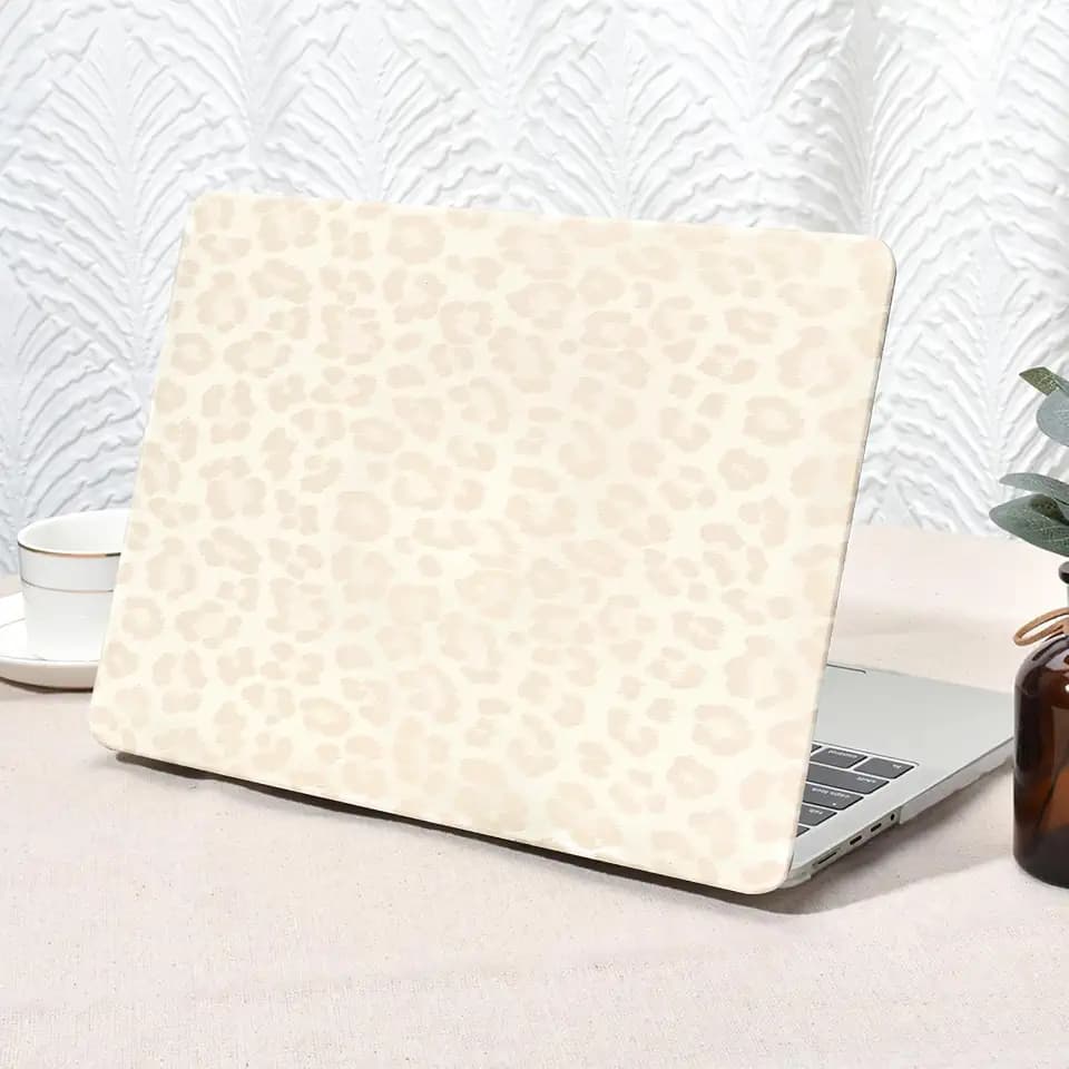 Seorsok Compatible with MacBook Pro 14inch Case 2026 2025-2021 M5 M4 M3 A3426 A3427 A3434 A3112 A3185 A3401 M2 A2779 M1 A2442,Elegant Leopard Grain Leather Plastic Hard Shell Case&Keyboard Cover,Beige