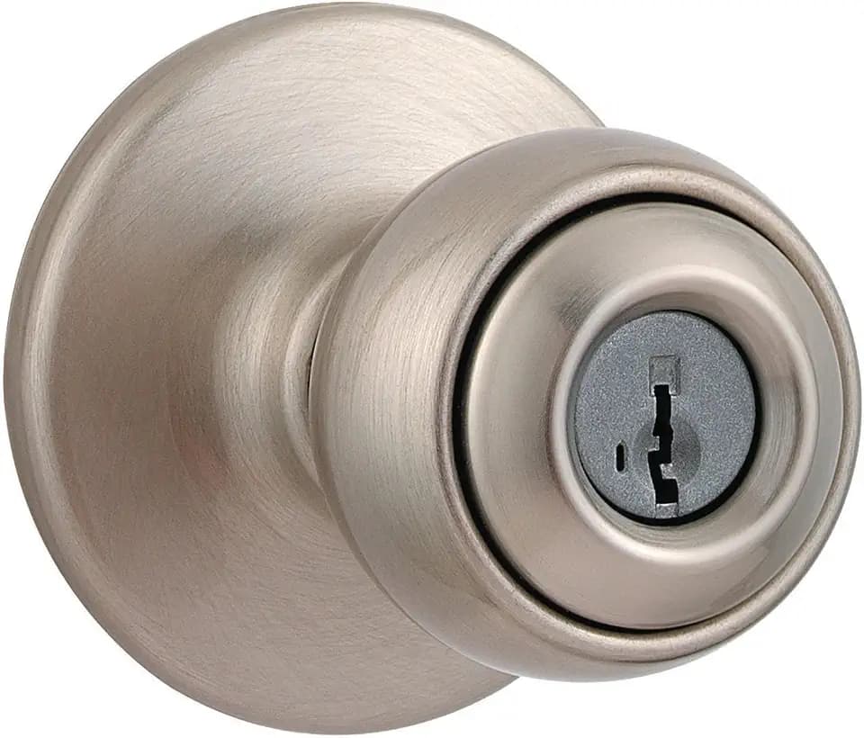 Kwikset Polo Entry Door Knob with Lock and Key, Secure Keyed Handle Exterior, Front Entrance and Bedroom, Satin Nickel, Pick Resistant SmartKey Rekey Security and Microban
