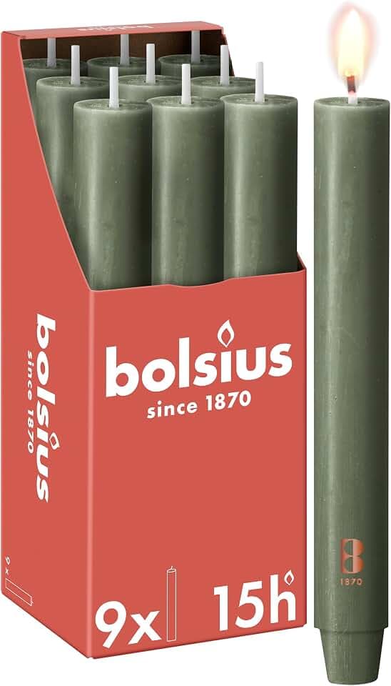 Bolsius - Stabkerze XL Rustik - 23 x 3 cm - olivgrün - im Karton zu 9 Stück - Länge Brenndauer 15 Stunden - Unparfümierte - Enthält Natürliches Pflanzenwachs - Ohne Palmöl