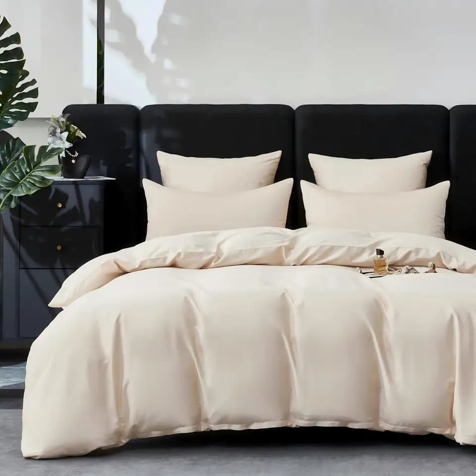Satin Bettwäsche 220x240 Hellbeige 100% Langstapelige Baumwolle Kühlend Mako Satin Bettwäsche Weich Seidig Atmungsaktiv Seide Bettbezug Set 3 Teilig mit Reißverschluss und 2 Kissenbezüge 80x80