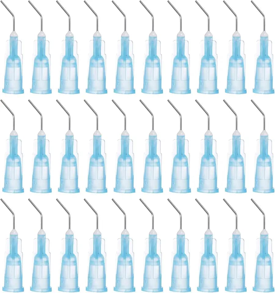 QUARKZMAN 100 Stück Stumpfe Dosierspitzen, 23 Gauge 45 Grad Gebogene Kanülen 0,45" abgewinkelte Dispensernadel mit Luer-Bogen Stumpfe Nadel für Öl- oder Klebstoffapplikator, Blau
