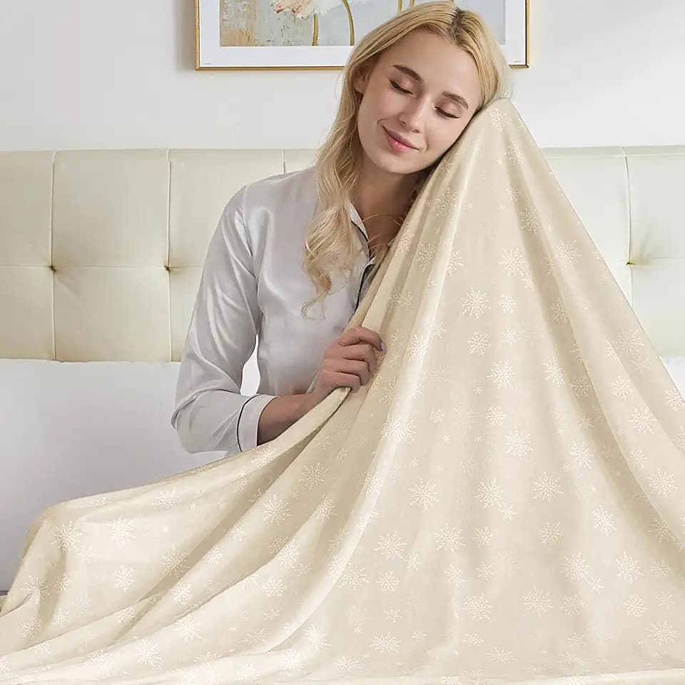 Kühldecke Sommerdecke Q-Max >0,45 – Ultra-Weich & Hautfreundlich atmungsaktive Sommerdecke für Wechseljahre, Hitzewallungen, Leichte, Sommerdecke für Bett, Couch & Reisen,Beige,130 x 180 cm