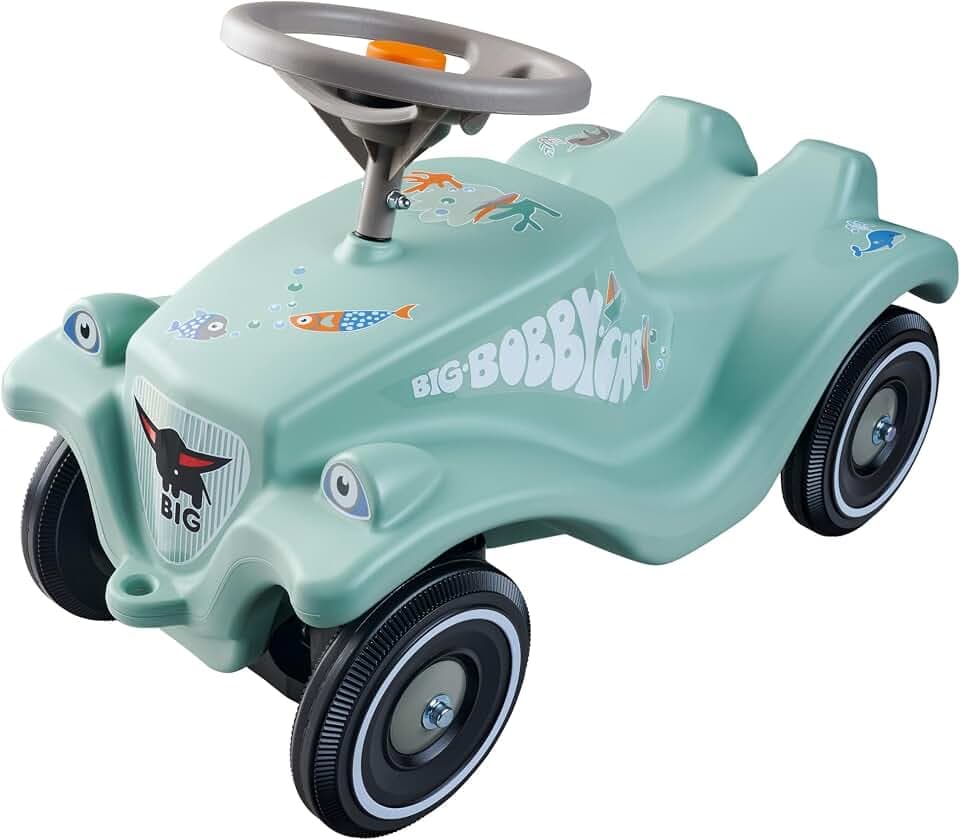Big Bobby Car Classic Green Sea - Rutschauto ab 1 Jahr im bunten Meeres-Design mit grauem Sicherheits-Lenkrad und Hupe, für Kinder von 1-5 Jahre (bis 50 kg), Salbei mit Aufklebern