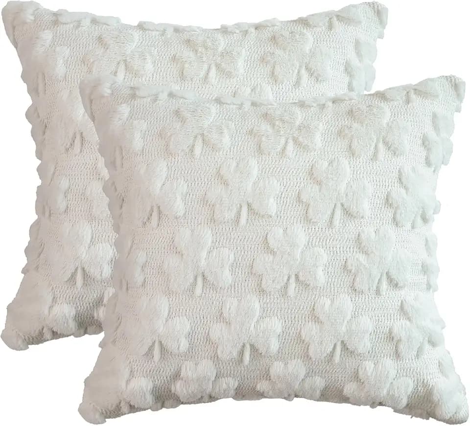 AVOIN colorlife St Patricks Day Shamrock Throw Pillow Covers Set of 2, 18 x 18 Inch Lucky Clover Decoration Cream White Soft Plush Faux Fur Jacquard Pillow Case for Bedroom Sofa Couch