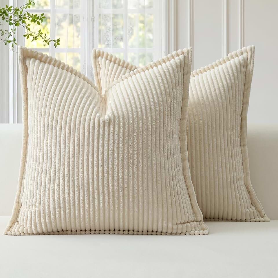 Sungeek 2er Set Kordsamt Kissenbezüge, Dekorativ Umwickelte Kante Zierkissenbezüge Weich Cord Kissenbezug Dekokissen Sofakissen Deko Bezug Kissenhülle für Schlafzimmer Wohnzimmer (60x60cm, Beige)