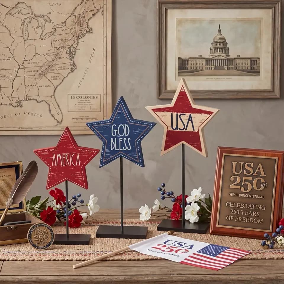 FairySandy 3 Pcs 4th of July Patriotic Wooden Star Signs,Classic Style