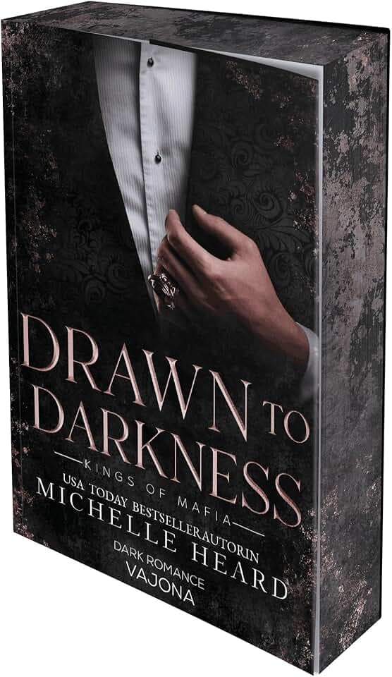 Drawn to Darkness (Kings of Mafia 4): MAFIA ROMANCE