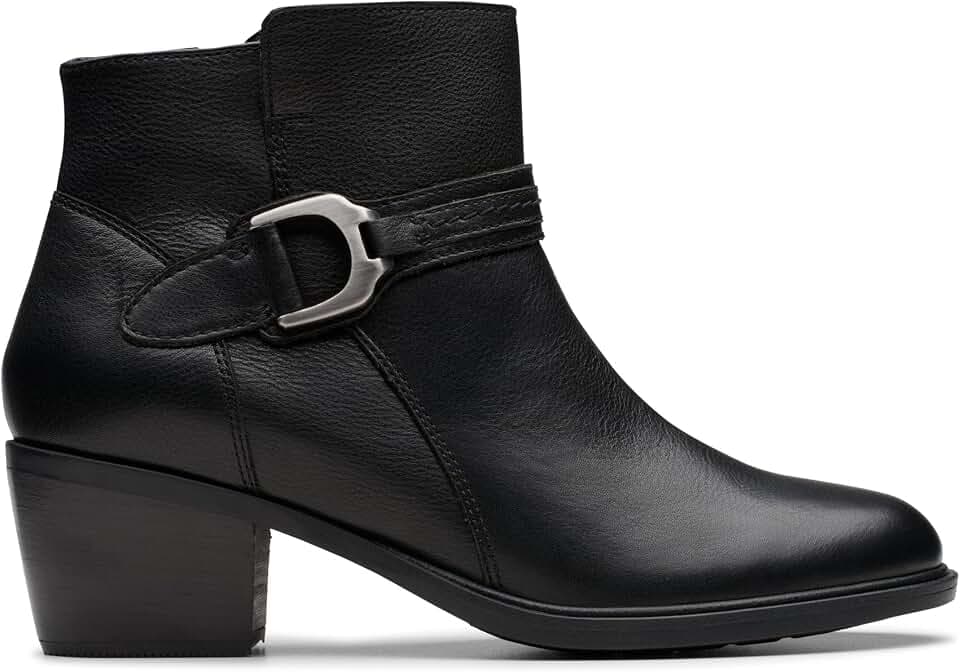 Clarks Damen Neva BuckleSpringerstiefel