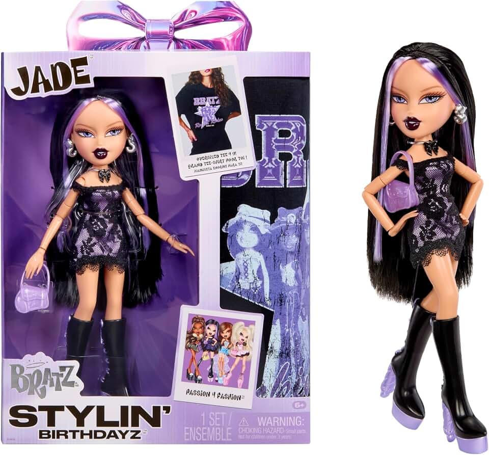Bratz Stylin' Birthdayz Modepuppe - Jade mit Unisex-T-Shirt in Größe XL