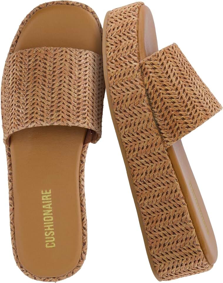 CUSHIONAIRE Women's Kudos Platform Slide Sandals
