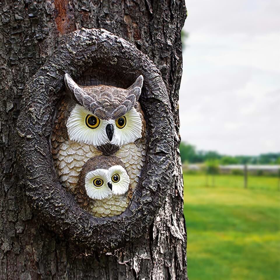 Owlet and Mom Owl Tree Faces, Tree Hugger Garden Sculpture, Owls Garden Statues, Tree Peeker Yard Art Ornament, Durable & Waterproof, Decorations Gardening Presents for Housewarming Birthday
