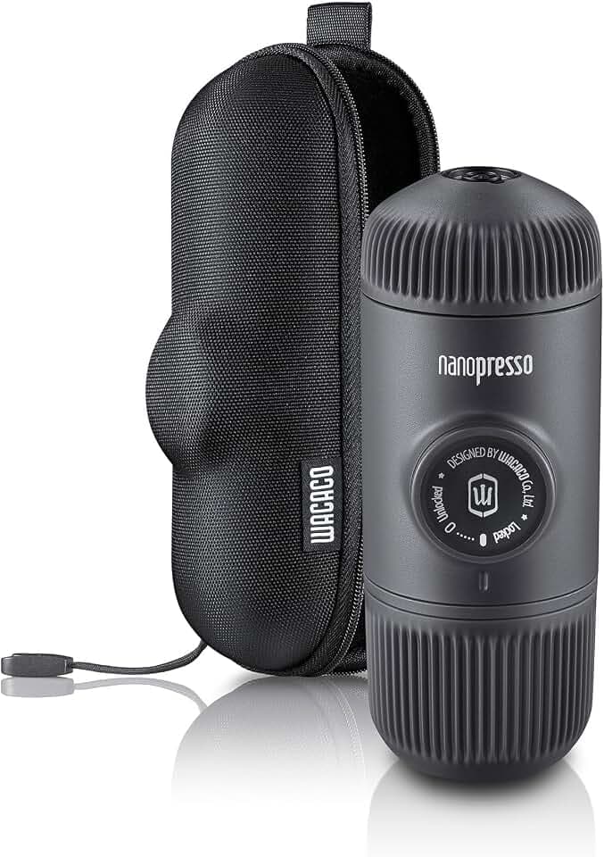 WACACO Nanopresso Tragbare Espressomaschine, mit Nanopresso S-Etui, Upgrade-Version von Minipresso, Reisekaffeemaschine, Manuell Betrieben (Schwarz)