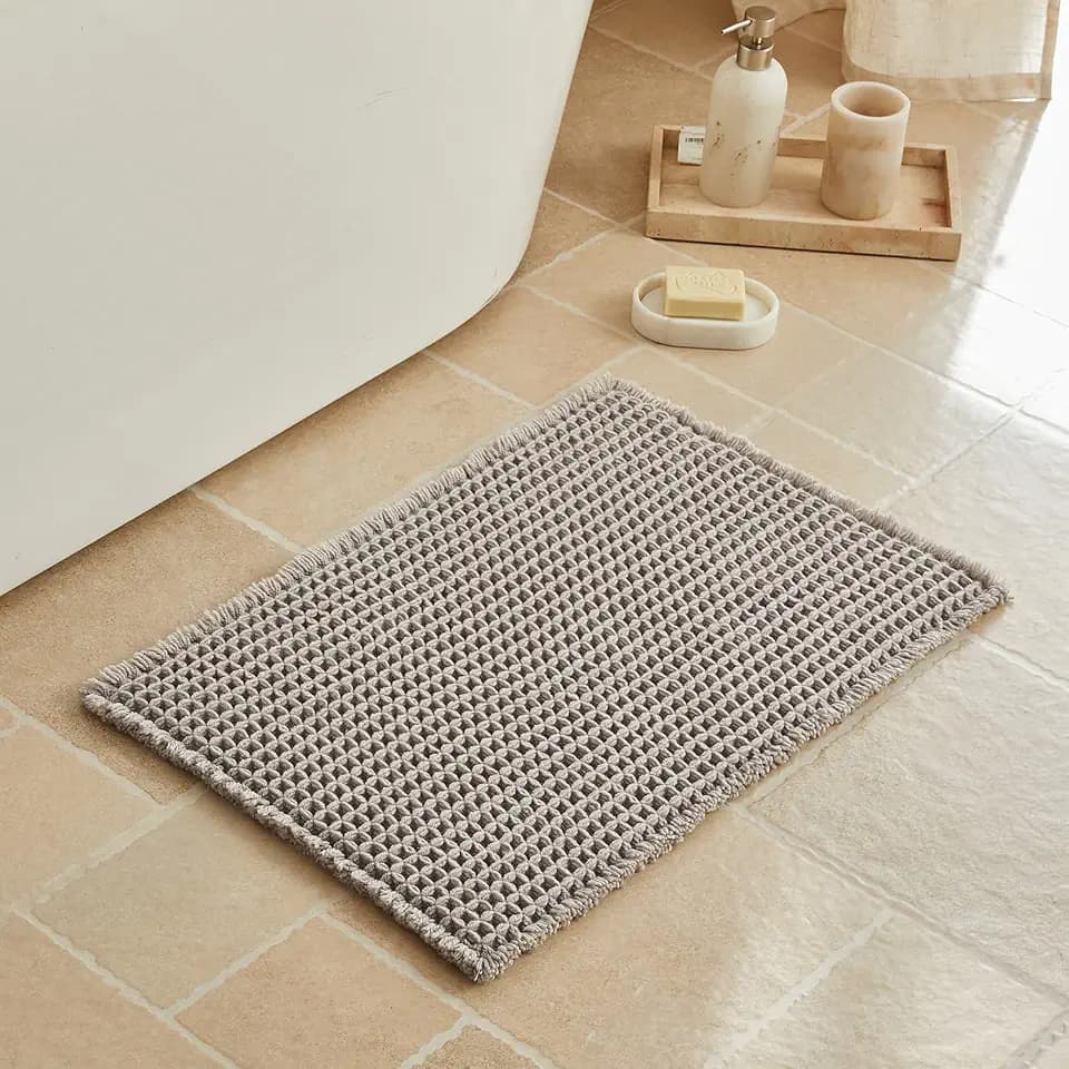 Triohero Waffle Bath Mat, Small Boho Bathroom Rugs, 16x24 Light Grey