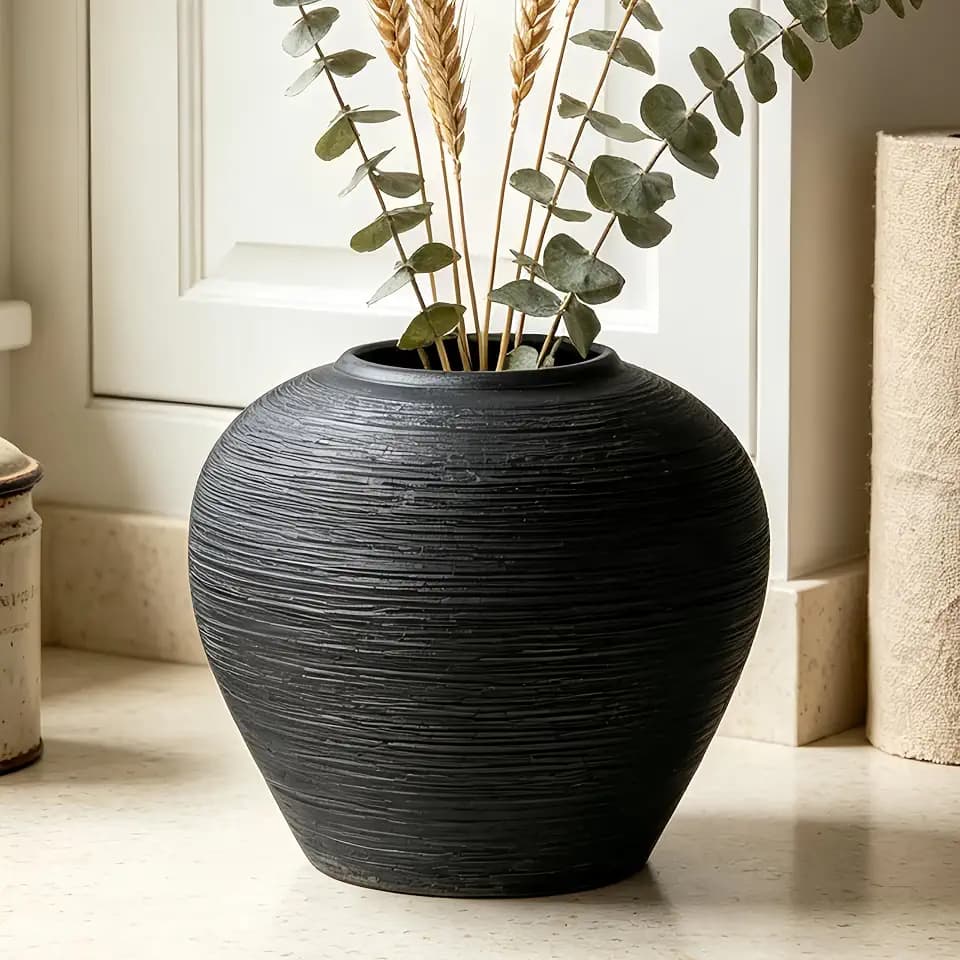 Black Rustic Farmhouse Ceramic Vase, 6.8 Inch