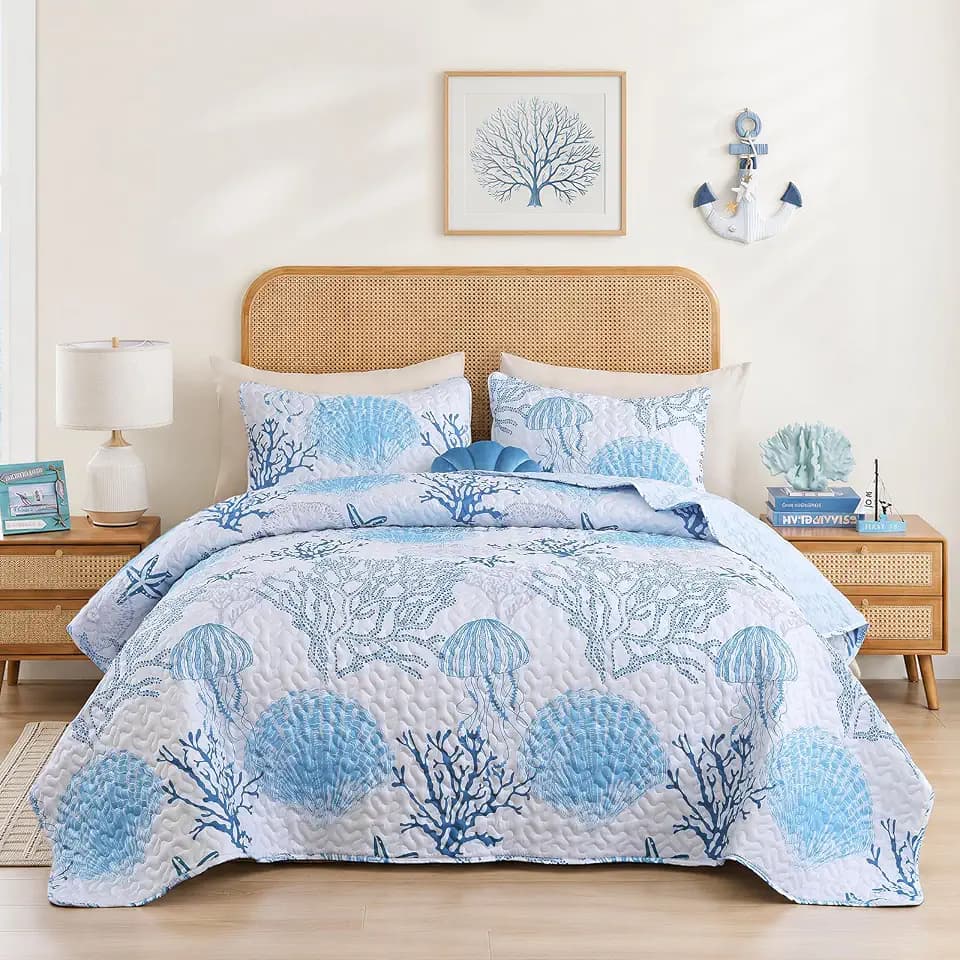 weigelia Coastal Quilt Bedding Set Queen Size, Lightweight Summer Bedspread
