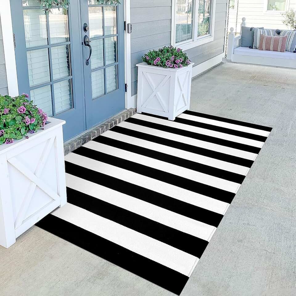 KILOCOCO Black White Striped Rug 4x6 ft Front Door Mat Indoor Washable Rug