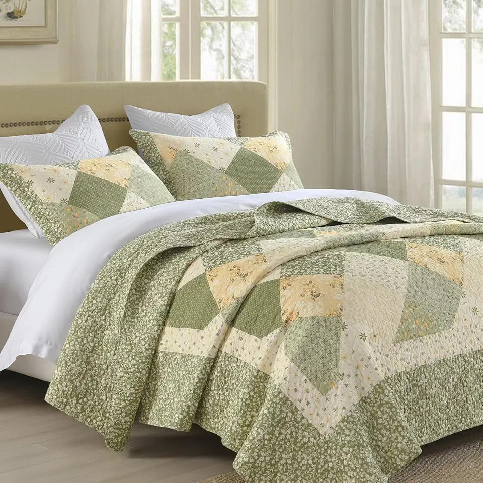 SahSahCasa 100% Cotton 120"x102" Oversized Queen Bedspread Coverlet Quilt Set, Queen Quilted Bedspread Extra Large Quilt, Floral XL Bed Spread Lightweight Comforter, 3pc, Green/Cream White