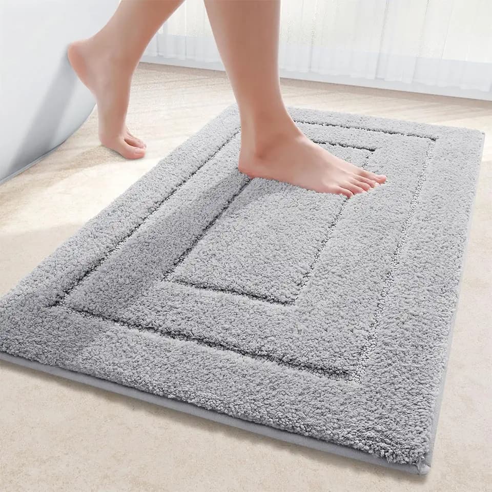Homaxy Mikrofaser Badezimmerteppich Badematte rutschfest - 60x120 cm, Grau | weich gefühl, flauschig bequem, rutschfeste TPR-rückseite, maschinenwaschbar, grpßartig wasserabsorbierend, breite anwendung
