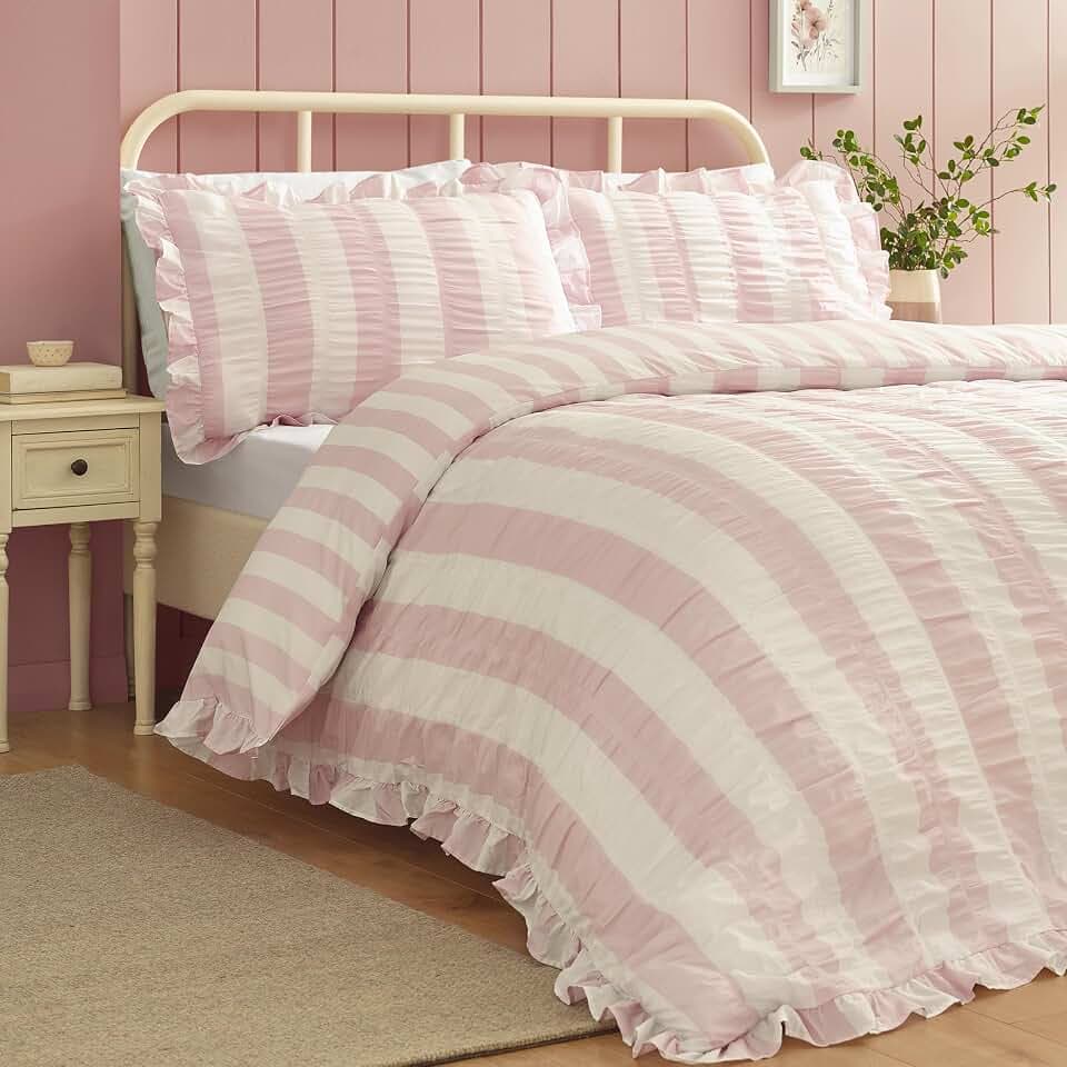 Catherine Lansfield Seersucker Rüschen-Bettwäsche-Set mit Kissenbezügen, gestreift, für Super-Kingsize-Bett, Rosa