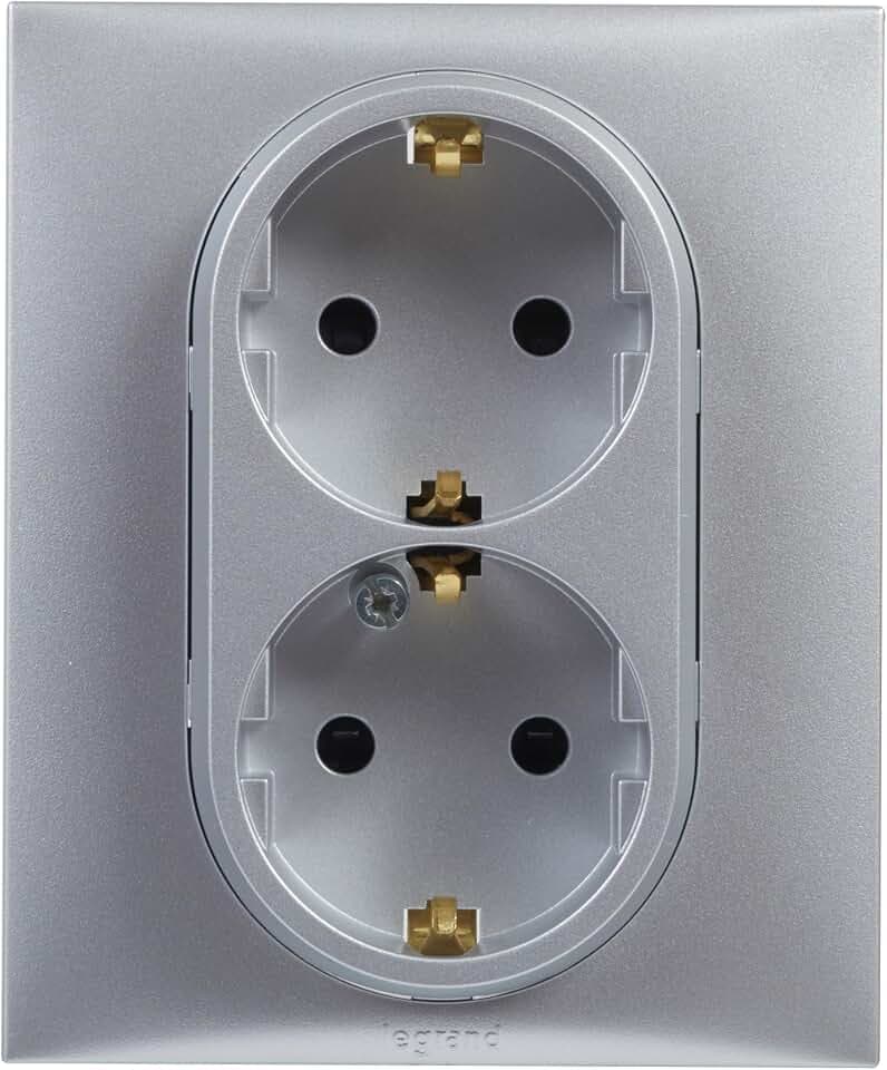 LEGRAND Doppelsteckdose 2 x 2P+T, 16 A, zusammenbaubar für Unterputzinstallation, Serie Niloé Step, Farbe Aluminium, 398209