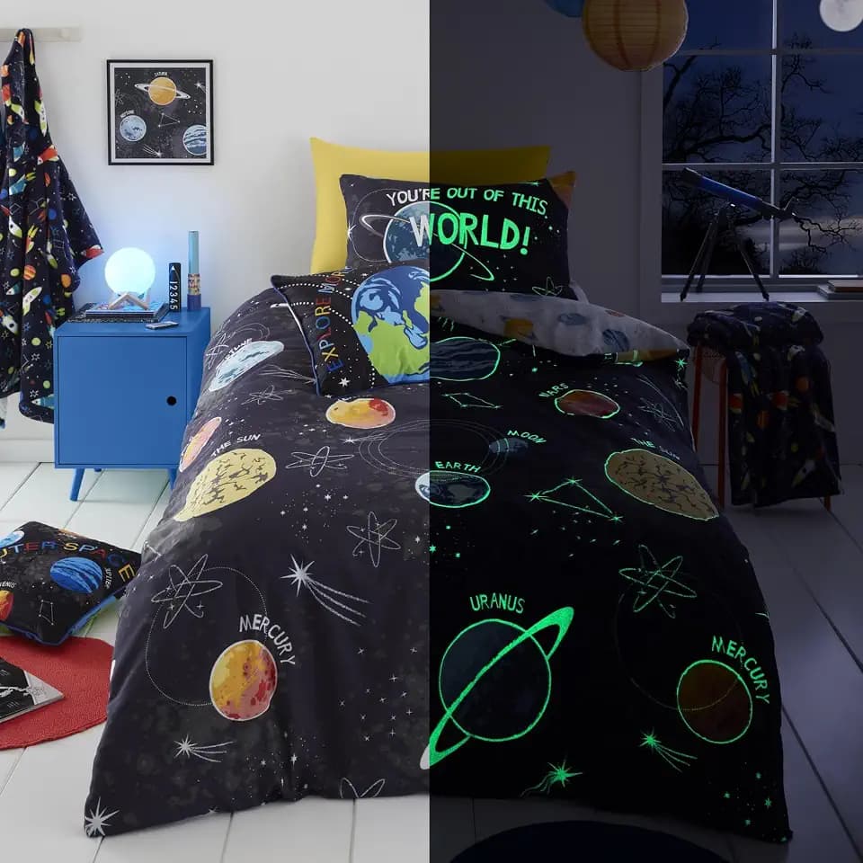 Bedlam Bettbezug für Doppelbett, leuchtet im Dunkeln, 200 x 200 cm, wendbar (2 Designs), Galaxie- und Planeten-Bettwäsche für Jungen, Sonnensystem-Universum, Weltraum-Bettwäsche für Kinder
