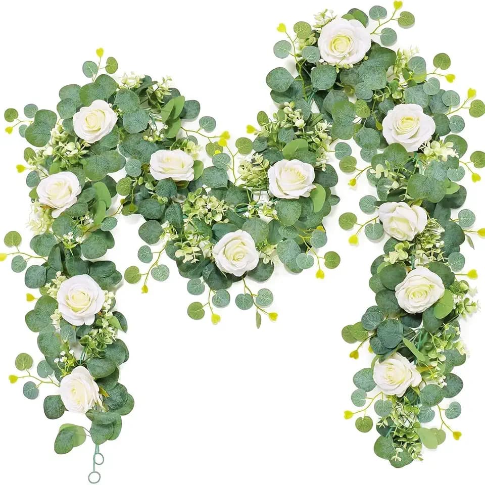 2 Stück Künstliche Rosengirlande Weiß mit Eukalyptus,180cm Kunstblumen Hängend Reben Wie Echt, Eukalyptus Girlande für Hochzeit Blumenwand Hochzeitsbogen Schlafzimmer Garten Frühlingsdeko Weihnachten