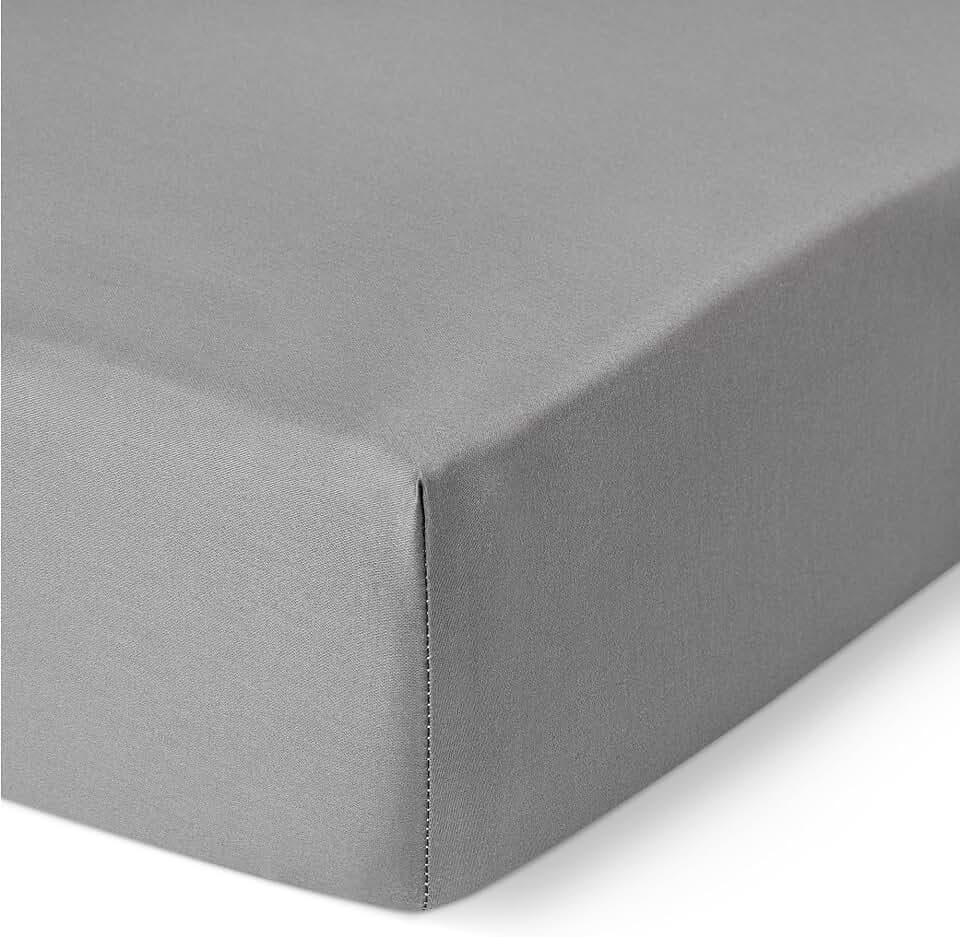 Amazon Basics Deluxe Spannbettlaken für Matratzen bis 30 cm, 100% Baumwolle Satin, 400 Fadenzahl, Superweich, 140 x 200 cm, Dunkelgrau
