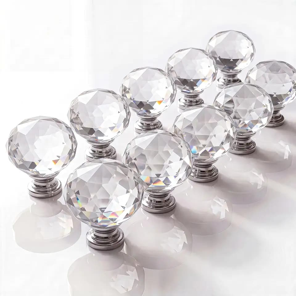 Boahaus 10-Pack Crystal Glass Cabinet Knobs – Diamond Cut Round Drawer Pulls and Knobs for Makeup Vanities, Dressers, Bathroom Cabinets, Closet Hardware with Chrome Base, 30mm Clear Pulls