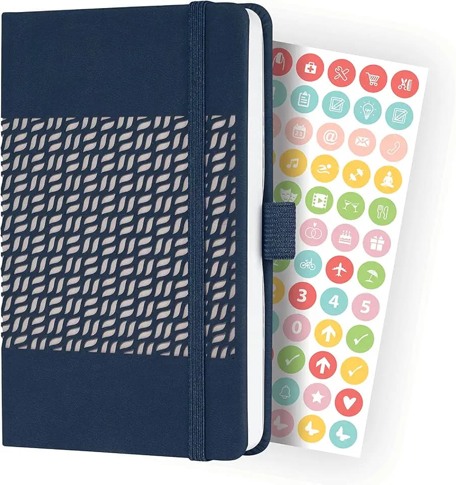 SIGEL J4204 Wochenkalender Jolie 2024, ca. A6, dunkelblau, Hardcover, Gummiband, Stiftschlaufe, Einstecktasche, 174 S., aus nachhaltigem Papier, Terminplaner