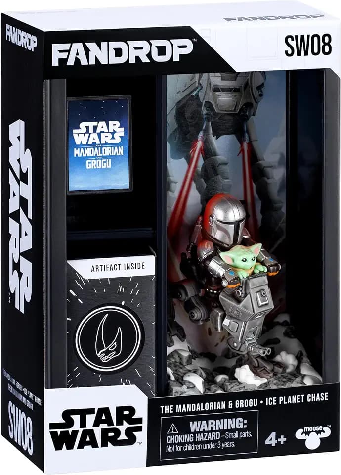 Fandrop SW08 - Star Wars: The Mandalorian and Grogu - The Mandalorian & Grogu • Ice Planet Chase, Displayable Diorama, Artifacts & Scene Marker to Enhance Any Fan's Collection, 5 Star Wars to Collect
