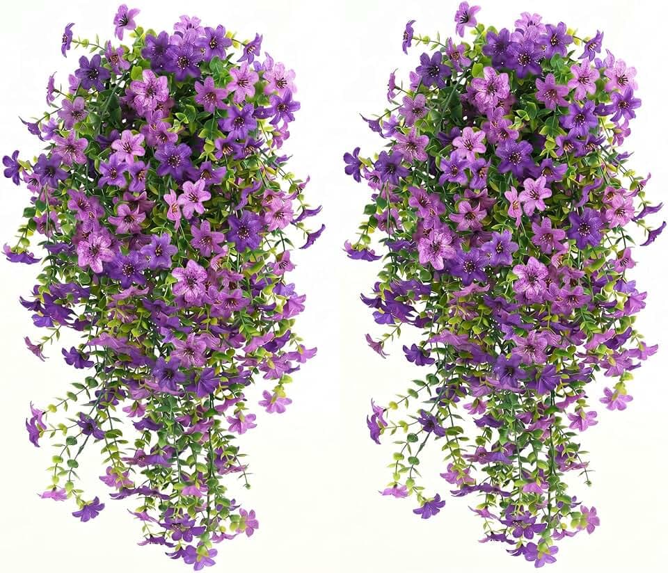 4 Stück Kunstblumen Hängend Wetterfest UV Beständig Hängepflanze Künstlich wie Echt Eukalyptus Seidenblumen Petunien Gänseblümchen für Draußen Garten Hochzeit Blumenampel Lila Dunkellila