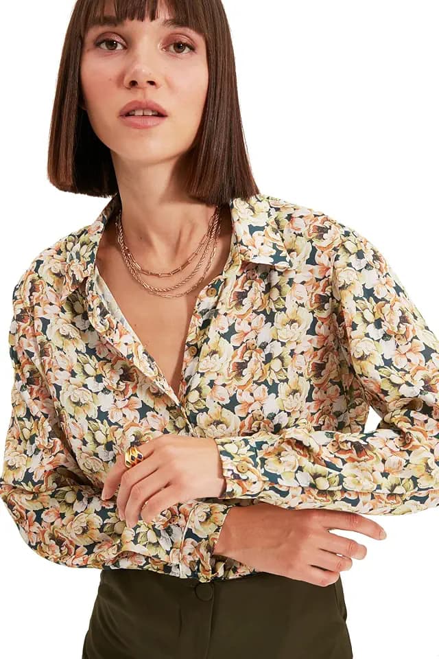 TRENDYOL Damen Multi-Color-Druck Shirt