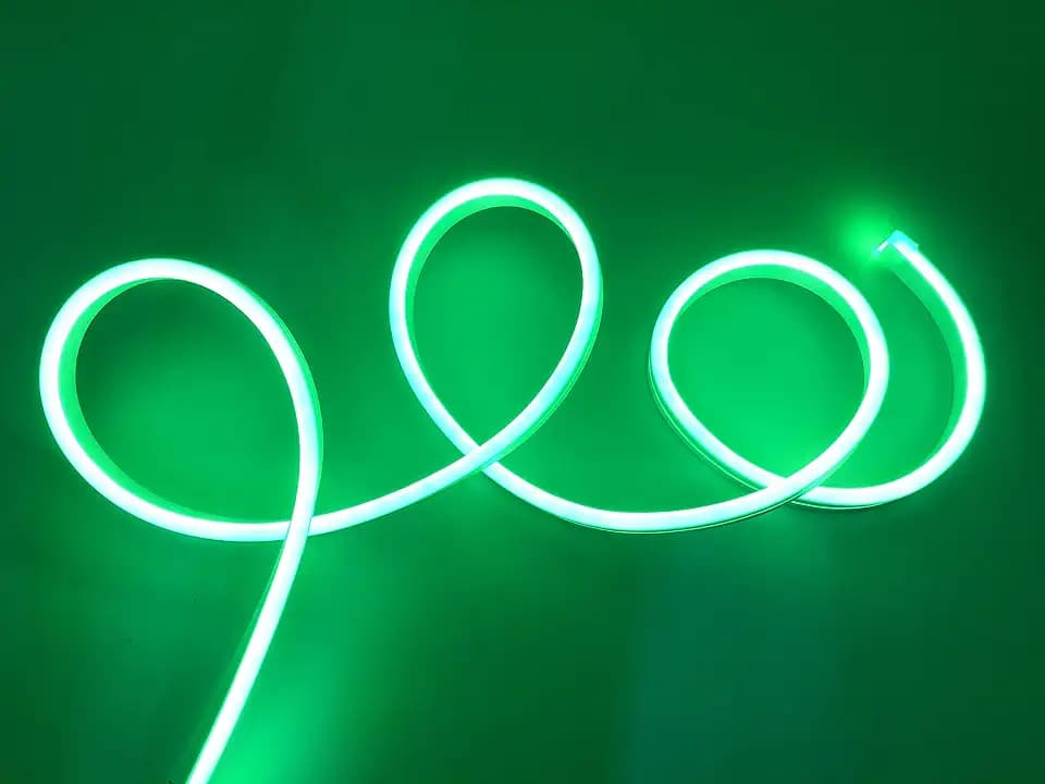 LED-Streifen Neon, flexibel, wasserdicht IP65, 5 Meter, 120 LEDs/m, 12 V, Grün