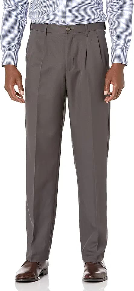 Amazon Essentials Men's Classic-Fit Pleated Dress Pants (Available in Big & Tall)