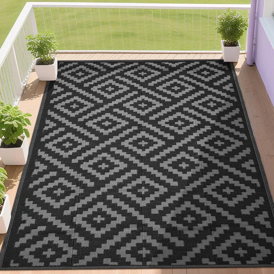 RURALITY Outdoor Rugs 5x8 Feet for Patios Clearance,Plastic Straw Waterproof Mats for Backyard,Porch,Deck,Balcony,Black&Deep Grey