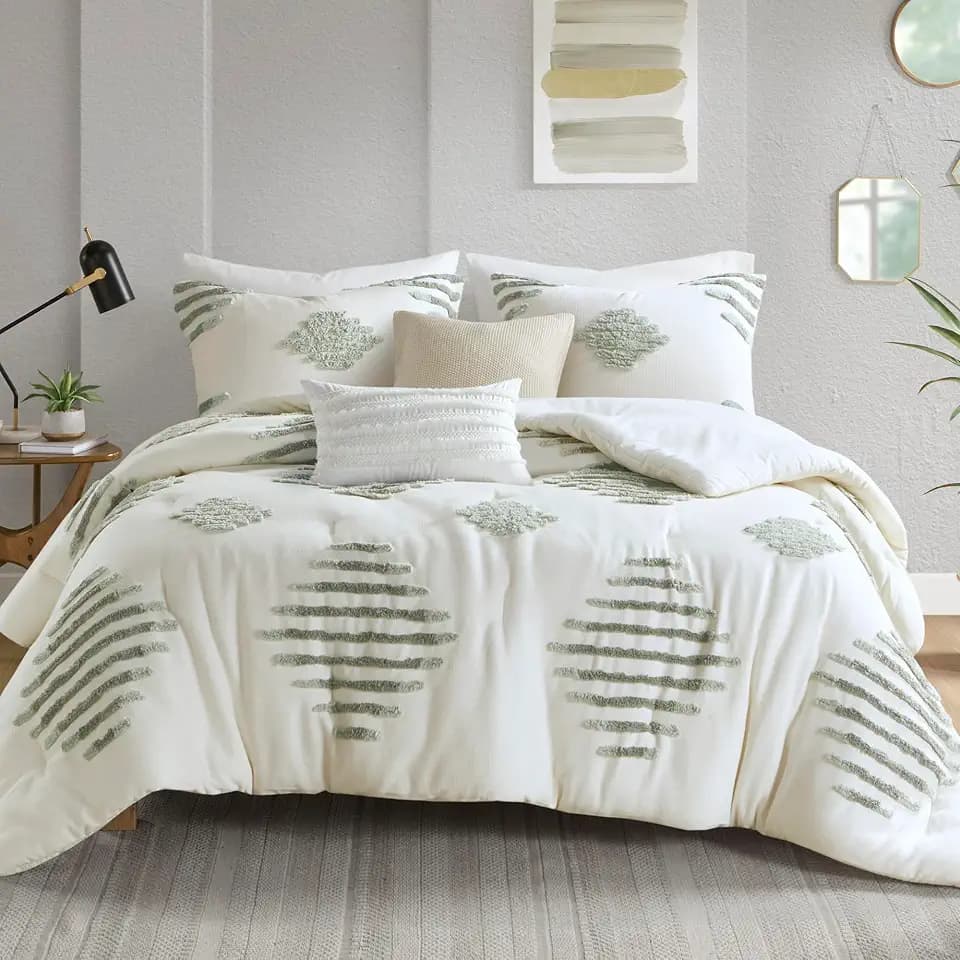 Ink+Ivy Comforter Set Chenille Tufted Geometric Comforter for King Size Bed, Down Alternative All Season Lightweight King Bedding & Shams, Shay, King/Cal King, Green/Ivory 3 Piece