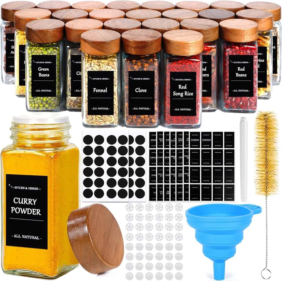 MOYKSRR Gewürzgläser Set, Gewürzgläser Eckig mit Holzdeckel [24 x 120ml] Gewürzstreuer, Spice Jars, Gewürzbehälter Glas, Gewürzdosen mit 48 Streueinsatz, Etiketten, Silikon Trichter, Reinigungsbürste