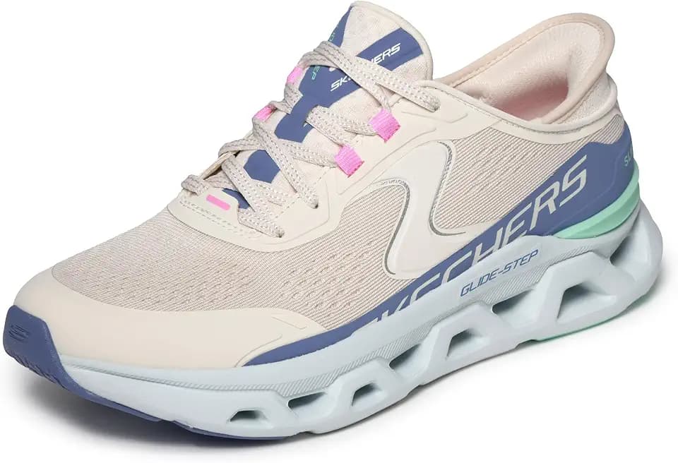 Skechers Women's Glide-Step Altus Sneaker