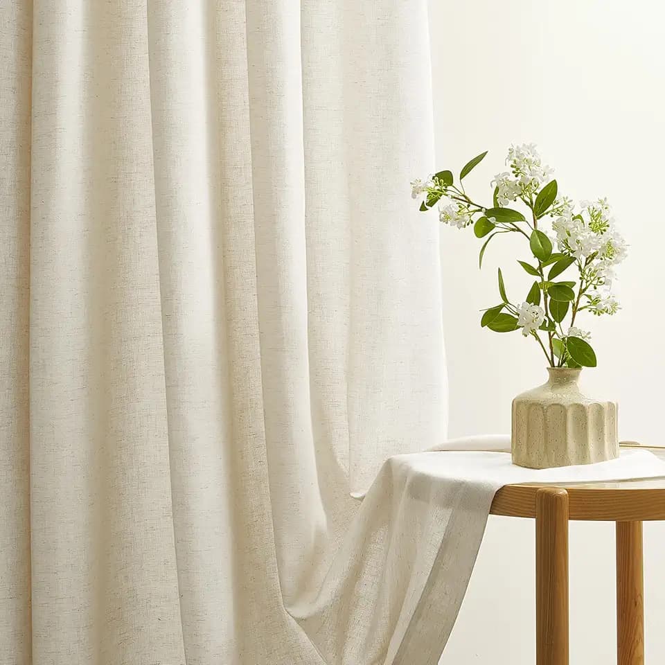 Topfinel Gardinen Kurz Vorhang Stores Gardine mit Ösen Vorhänge, Natural Leinen Baumwolle Beige Halbtransparent Küche Gardienen Schlafzimmer Boho Style Leinenoptik Ösenvorhang 2er Set 145x140cm (HxB)